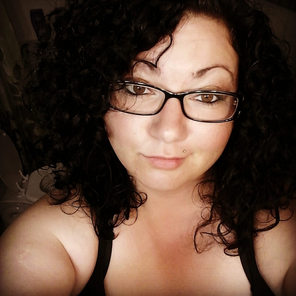 Meet your Posher, Dana - Picture 1 of 1